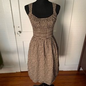 Banana Republic Sleeveless basket print Dress